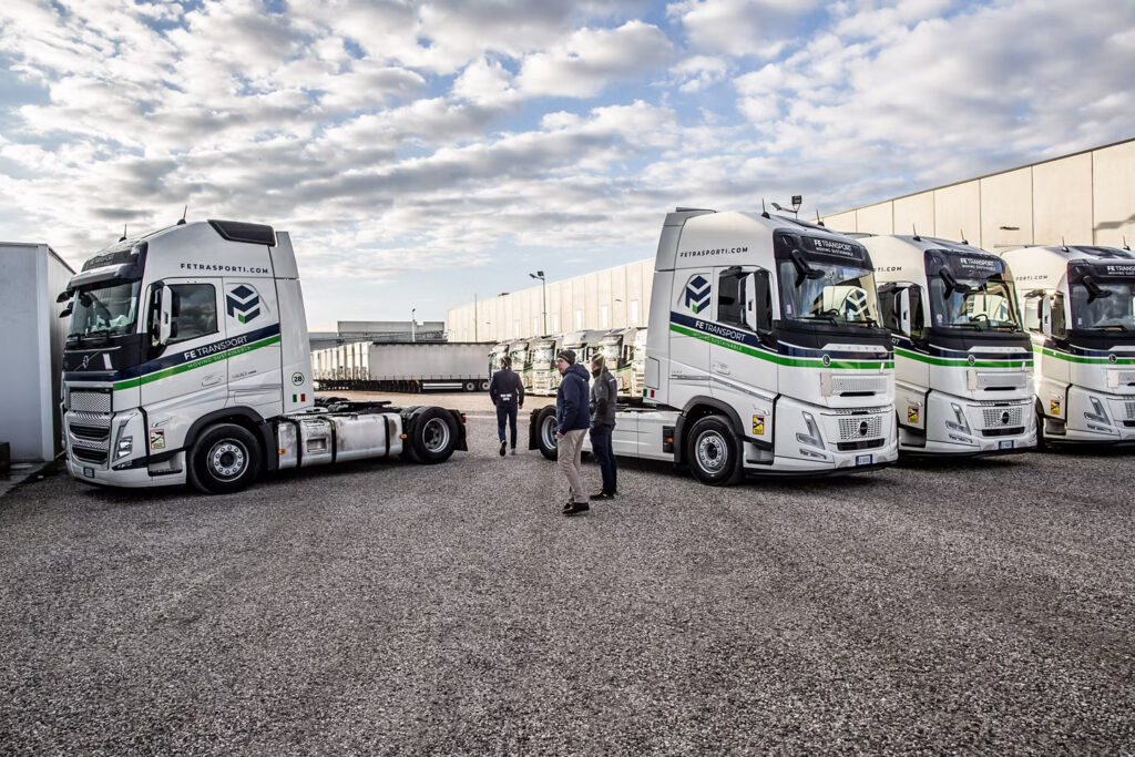 I servizi finanziari e i contratti di servizio Volvo supportano la crescita di FE Transport