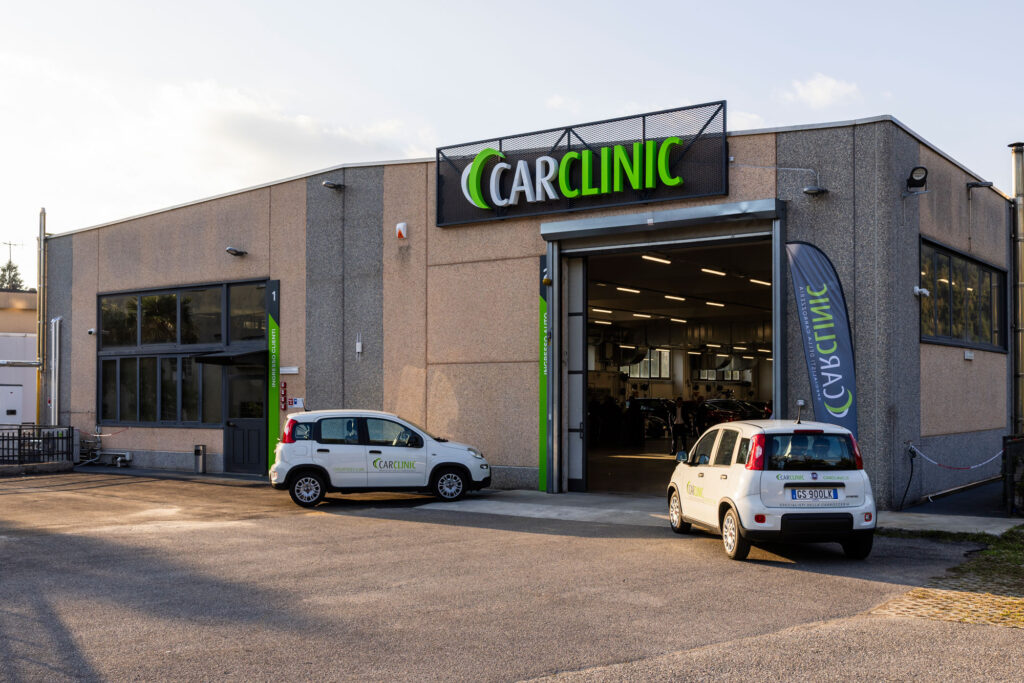 Car Clinic inaugura a Lipomo un nuovo centro all’avanguardia con il Concept Store del futuro
