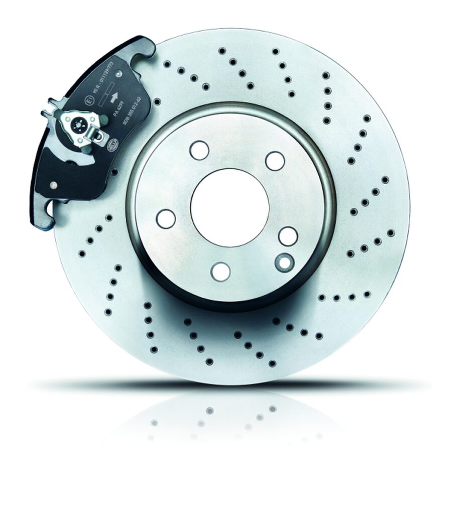 HELLA espande il portfolio di offerta frenante per una copertura ancora più completa dei veicoli