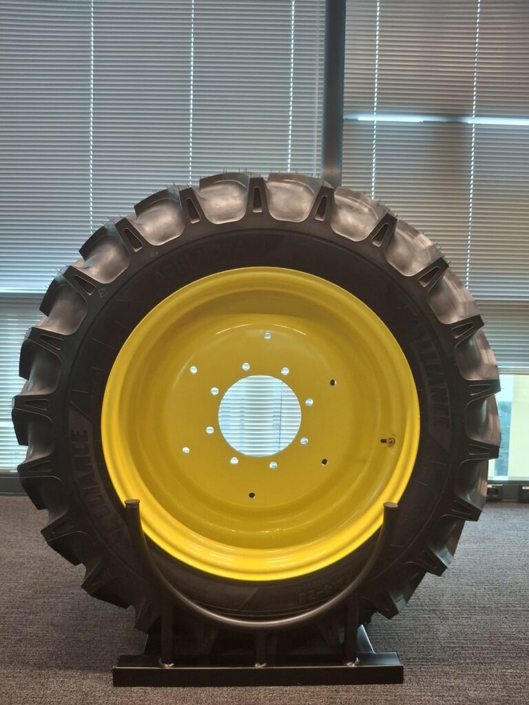 Alliance lancia Agri Nova, la nuova generazione di pneumatici R-1 Bias