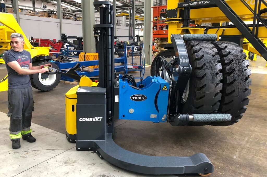 Just Easy Tools diventa partner di The Global OTR Library