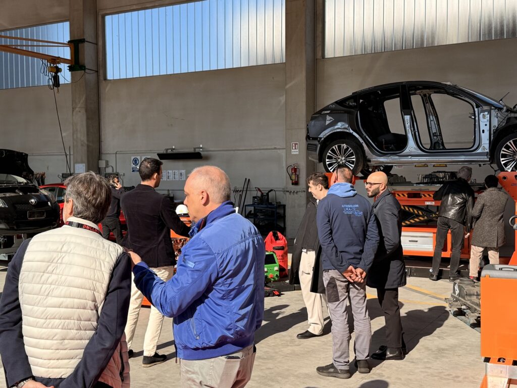 Veicoli fuori uso, nuove regole per la gestone della batterie