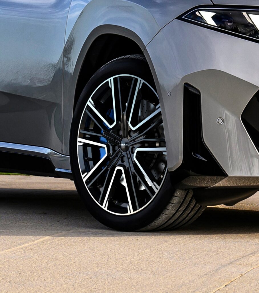 MAK Kult: in arrivo la nuova misura 8.5×20 pensata per BMW iX3