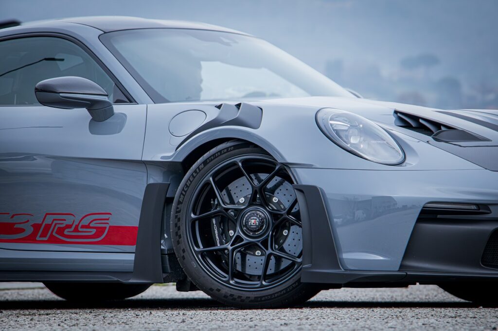 Fondmetal presenta 9RS la ruota per Porsche GT3 RS con la tecnologia della Formula 1