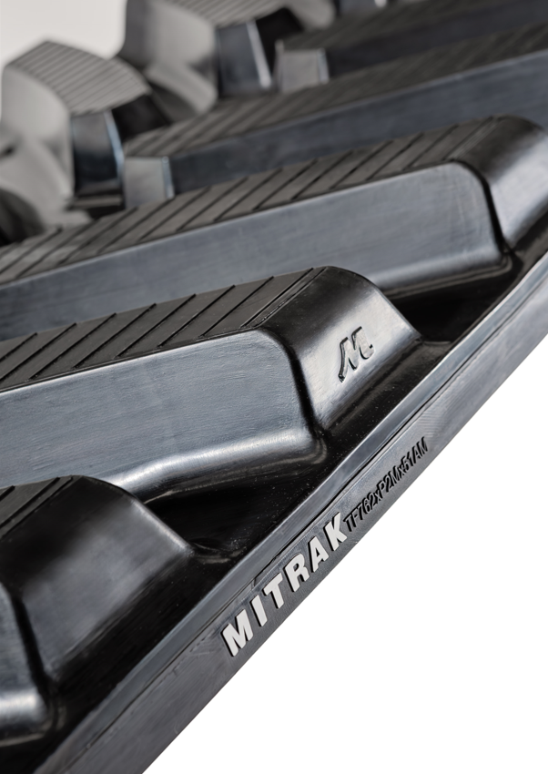 Mitrak: debutta la nuova gamma di cingoli in gomma Mitas per macchinari agricoli moderni