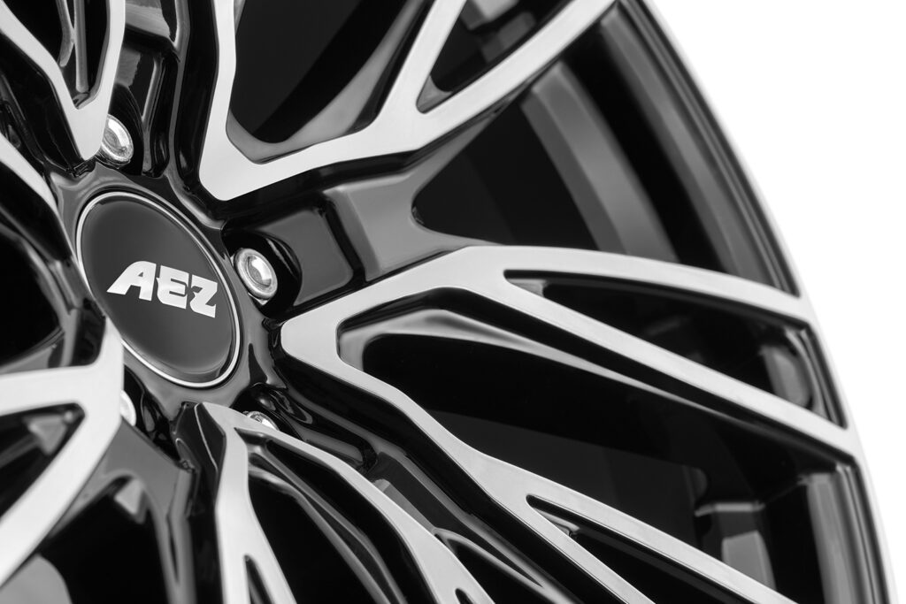 AEZ Seattle, la novità per SUV e plug-in hybrid