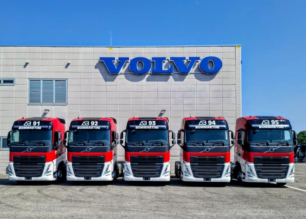 Diversificazione, flessibilità e dati: è così che cresce Bommartini Autotrasporti, anche con Volvo Trucks