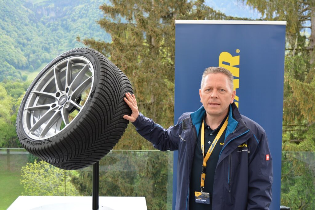 Vector All Season 4, la nuova dimensione dell’All Season tra simulazione virtuale e portfolio semplificato: intervista a Michael Bellmann