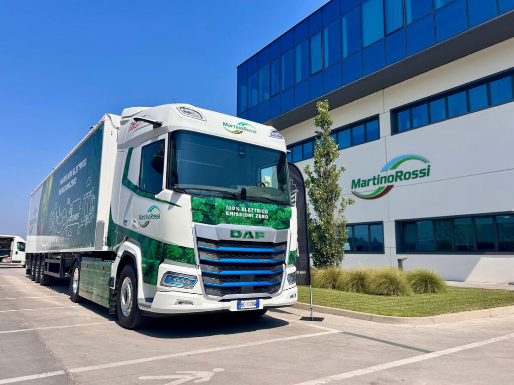 Daf Xf Electric con Trasporti Pesanti per la filiera MartinoRossi-Verdalia