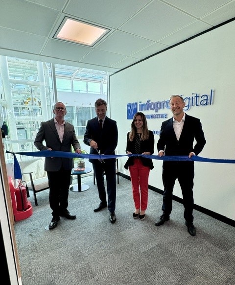 Infopro Digital Automotive inaugura la nuova sede britannica
